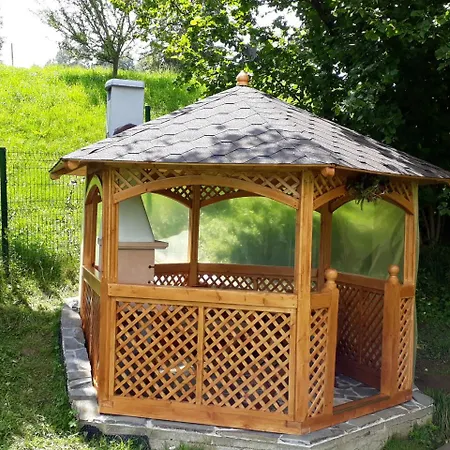 Alisa Guest house Lazeshchyna